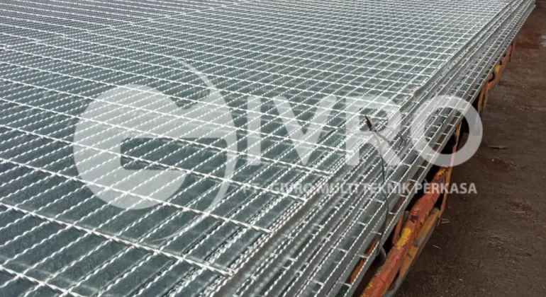 Karakteristik Steel Grating